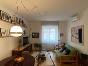 Salasco 20 - Bocconi Porta Romana stylish apt!